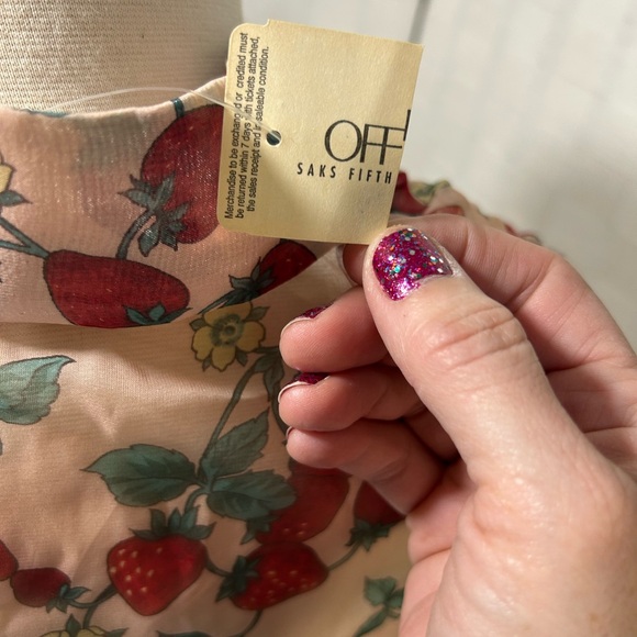 Dolce and Ganbana silk button down blouse with strawberry pattern NWT (Vintage) - Picture 11 of 16